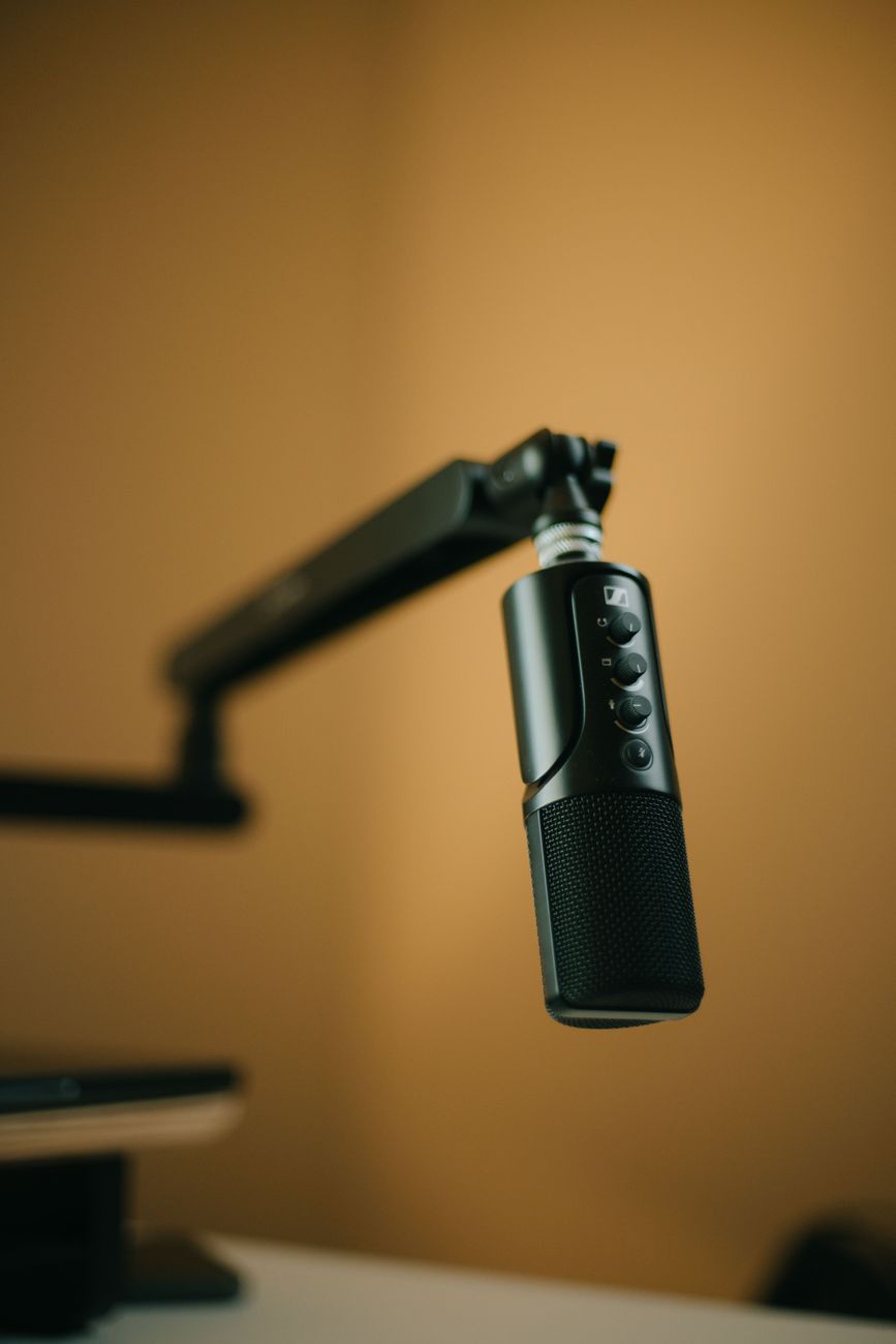 How Western-Centric Art Podcasts Can Do&nbsp;Better